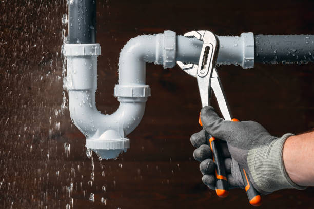 Professional Pipe Repair technician working in Mizpah, NJ